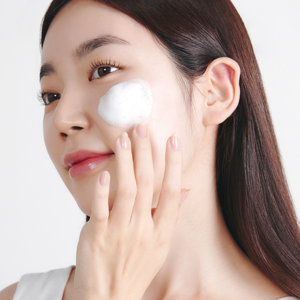 Etude House Soon Jung 5.5 Foam Cleanser 150ml on Sale