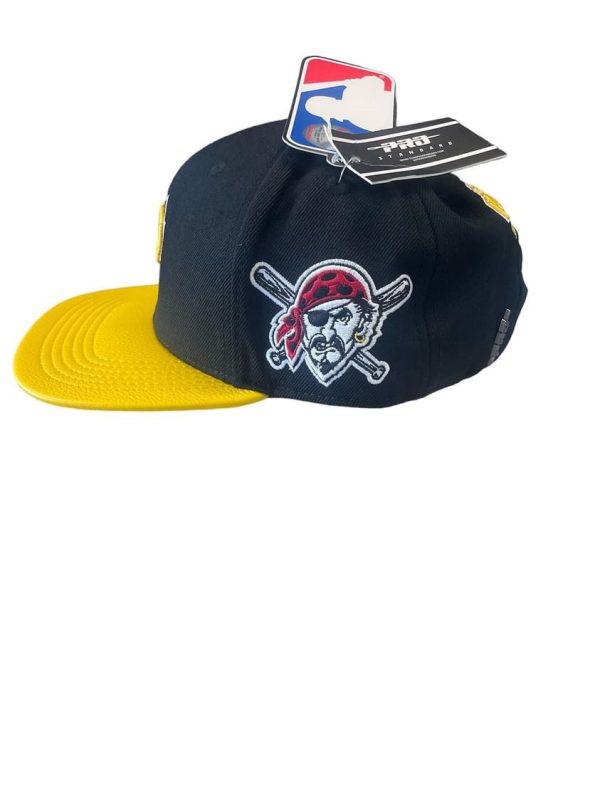 PRO STANDARD Pittsburgh Pirates Fast Lane Strap back Discount